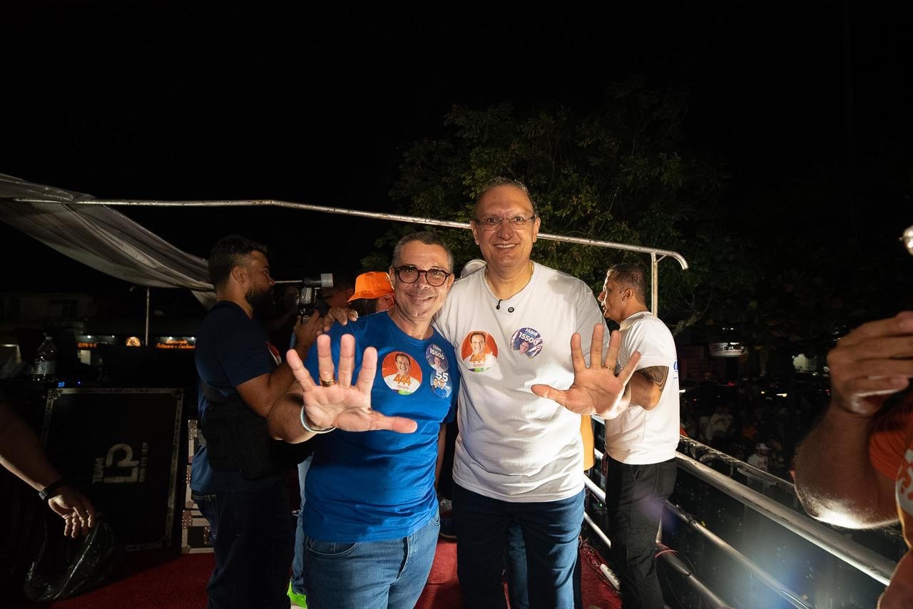 Governador Fábio Mitidieri em ponto de apoio no Marcos Freire II, em Nossa Senhora do Socorro