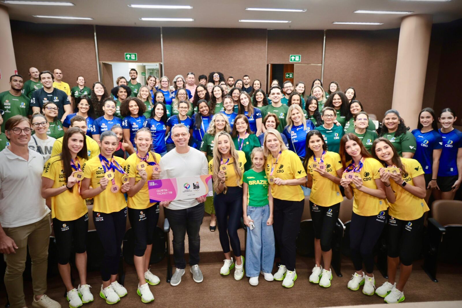 Sergipe sedia a seleção campeã mundial de ginástica rítmica
