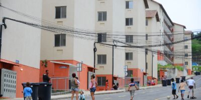 Governo mantém Bolsa Família em R$ 600 no Orçamento 2027