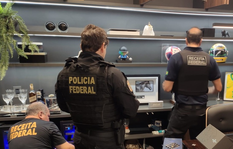 PF cumpre 17 mandados em Sergipe contra esquema de apostas e lavagem