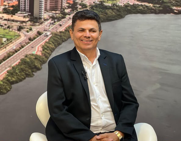 Valmir de Francisquinho internado em Aracaju para exames; alta prevista