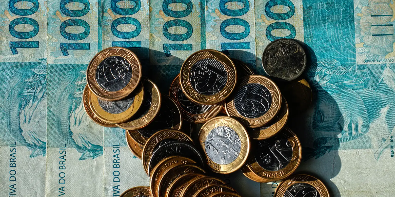 Acesse e resgate R$ 5,65 bi esquecidos em bancos