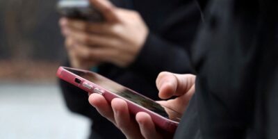 Adolescentes de 14 anos procuram grupo para vencer vício em apostas online