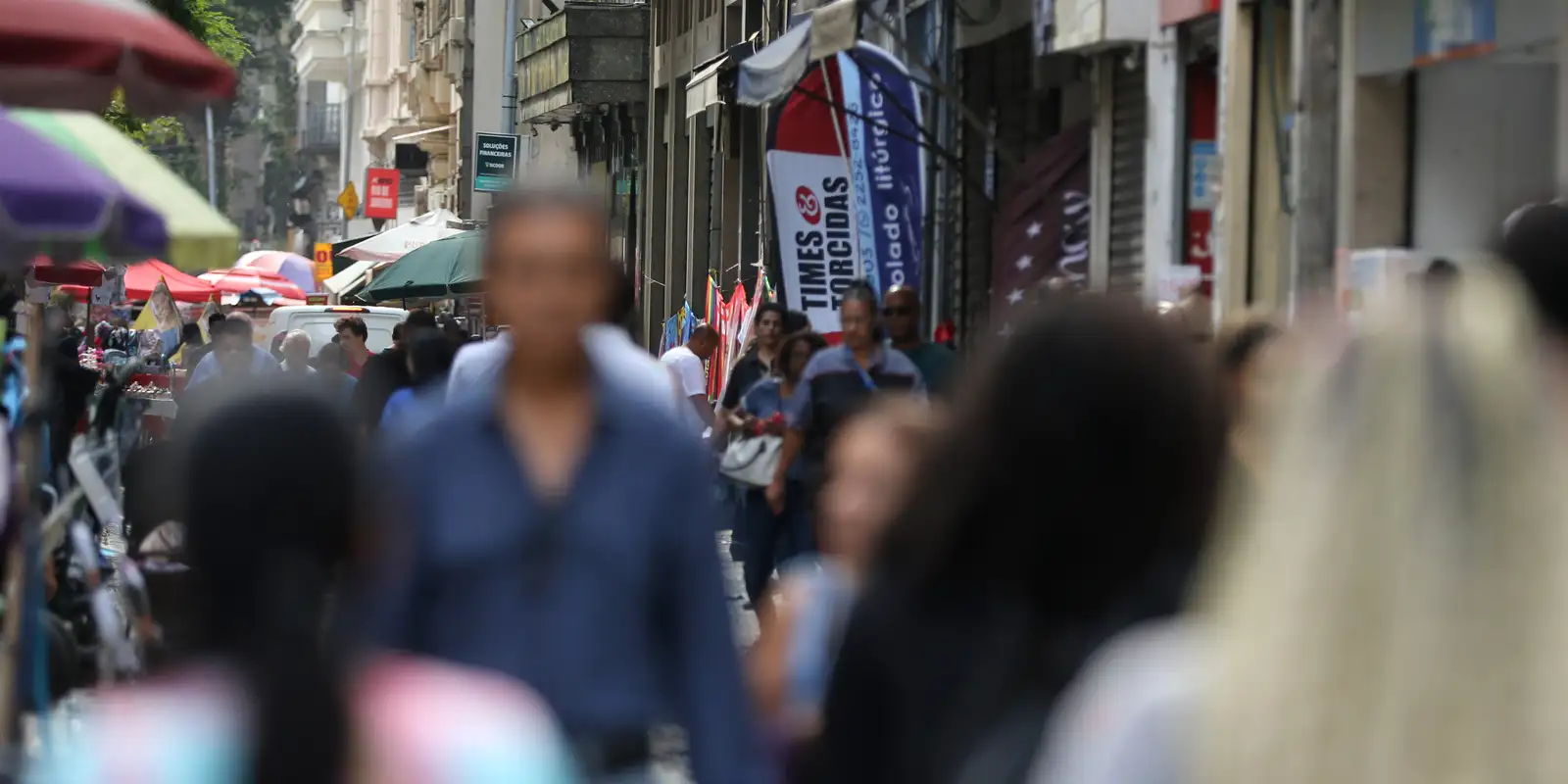 Candidaturas de pessoas autistas disparam de 13 para 70 nas eleições 2026