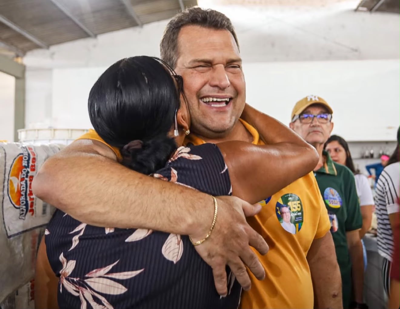 Alessandro Vieira acompanha Cláudio Mitidieri em caminhada por Japaratuba
