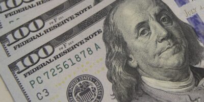 Déficit externo salta a US$ 5,1 bilhões em agosto