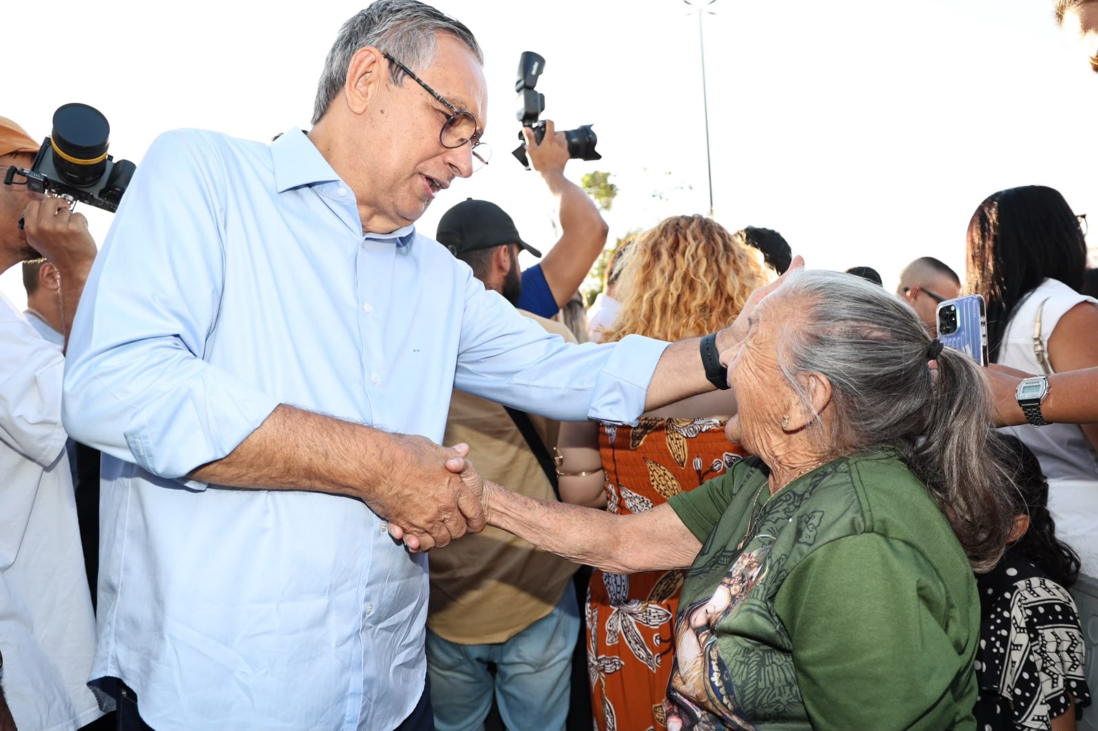 Procissão de Nossa Senhora da Piedade reúne fiéis e candidatos em Lagarto