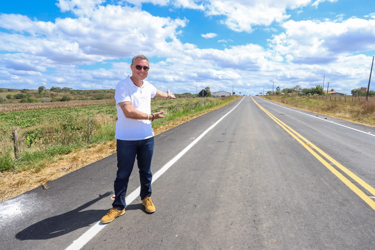 Obra de infraestrutura entregue pelo Governo de Sergipe