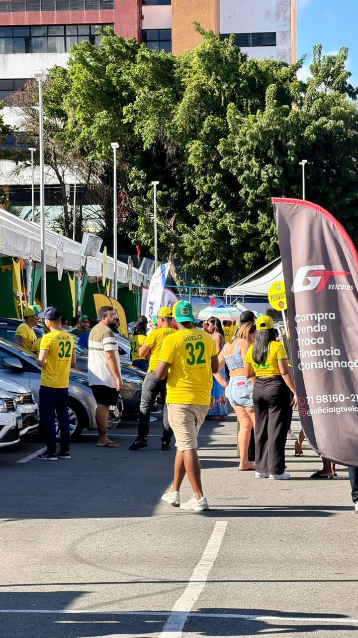 Feirão Gigantes de Sergipe, no estacionamento do Assaí Atacadista, em Aracaju