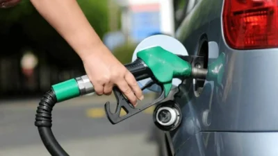 Gasolina a R,18 coloca Vitória da Conquista entre cidades mais caras