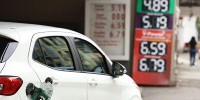 Governo corta tributos e lança subsídio ao diesel; impacto de R bi/mês