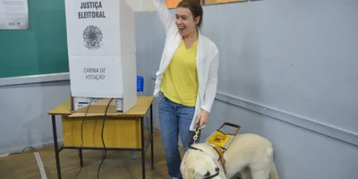 Peça hoje transporte gratuito para eleitores com deficiência