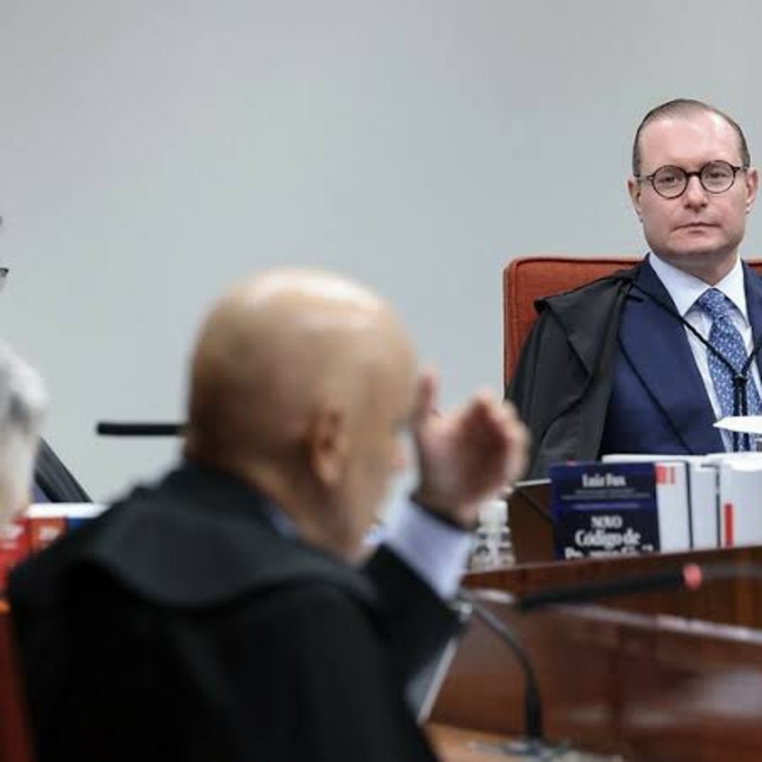 STF decide por 4 a 3 manter separados os casos de Moraes e de Mendonça