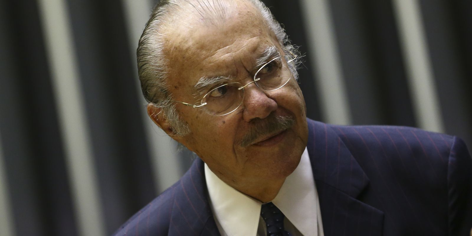 Sarney segue internado no Sírio-Libanês com quadro clínico estável