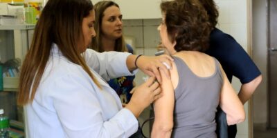 SUS libera Pneumo 20 para idosos com 85 anos ou mais
