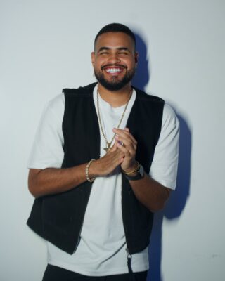 Yan, da nova geração do pagode, faz show gratuito em Aracaju nesta terça