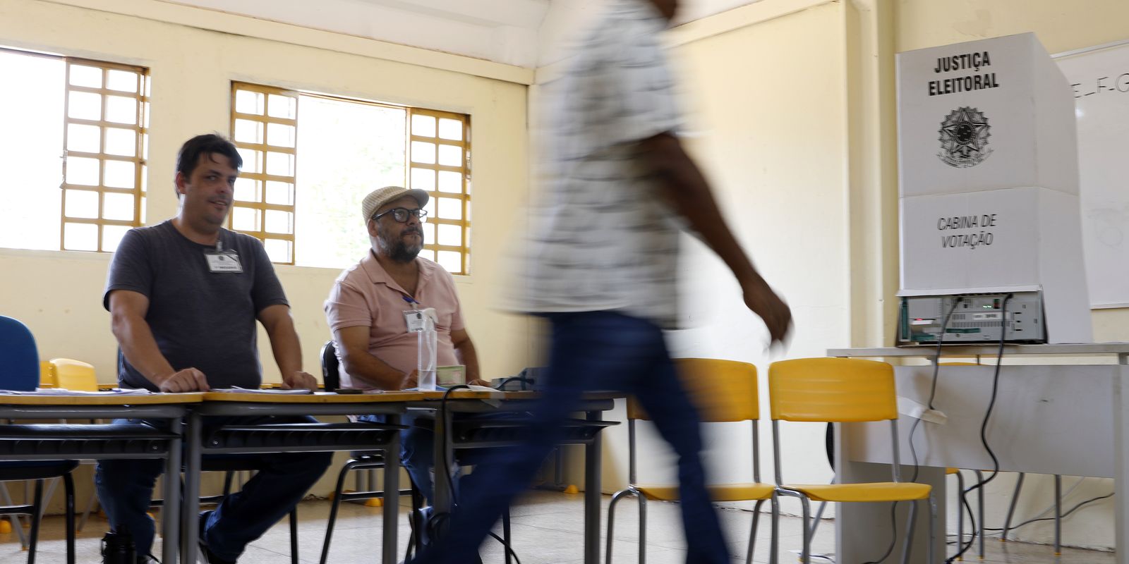 158,7 milhões vão às urnas hoje para escolher presidente e governadores