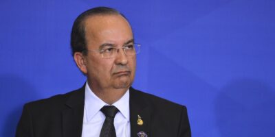 Mello garante reeleição em SC com 68,32% dos votos